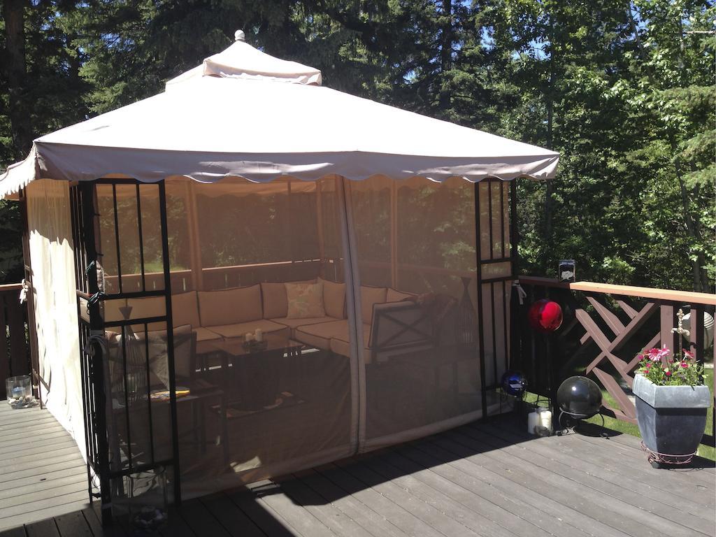 Bragg Creek Redwood Meadows Bed And Breakfast المظهر الخارجي الصورة